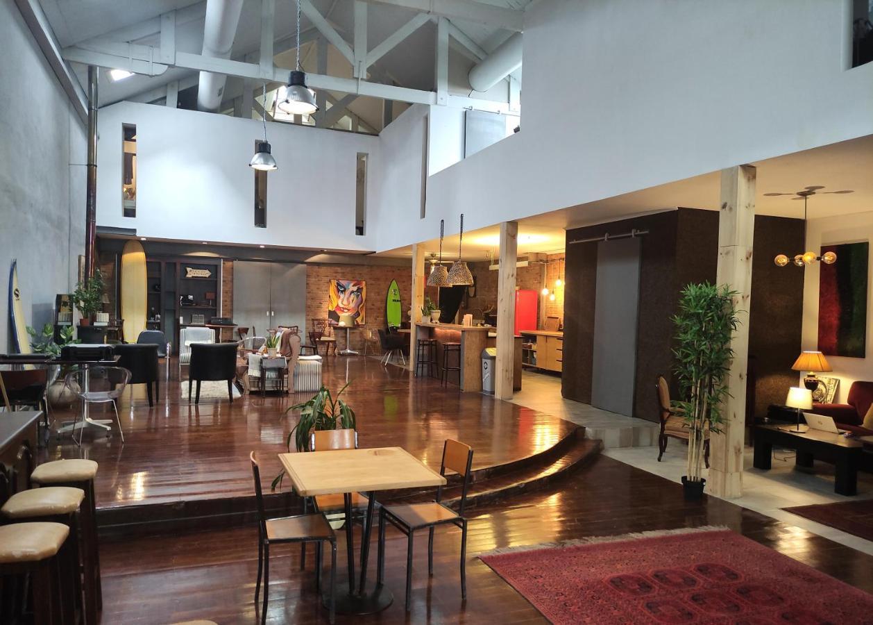 Caruma Surf Hostel Matosinhos  Dış mekan fotoğraf